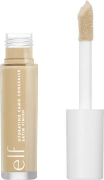 Nawilżający korektor e.l.f. Camo w odcieniu Medium Neutral, z otwartym aplikatorem, satynowe wykończenie.