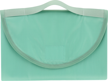 Eloy koc piknikowy 150x200cm, złożony, jasnoturkusowy, z białą rączką do przenoszenia, widok z przodu.