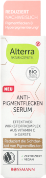 Alterra Anti-Pigmentation Serum w białym opakowaniu, zielona etykieta Alterra, widok z przodu. Z witaminą C i jęczmieniem.