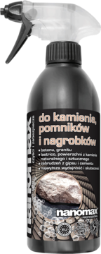 Czarny spray Nanomax do czyszczenia kamienia i nagrobków, z etykietą przedstawiającą skałę i bąbelki, widok z przodu.