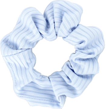Błękitne Eloy scrunchie w białe paski, wykonane z prążkowanego materiału. Widok z góry, ukazujący fakturę gumki.