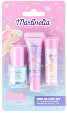 Martinelia Little Unicorn mini zestaw makijażowy w blistrze: lakier, błyszczyk, balsam do ust na różowym tle.