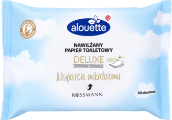 Opakowanie Alouette Nawilżany Papier Toaletowy DELUXE, biało-niebieskie w chmury, z przodu logo i napisy.