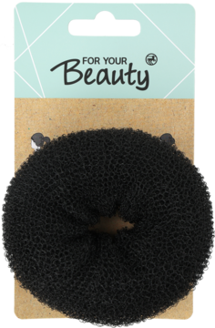 Czarny, okrągły wypełniacz do koka z siateczki, na kartonowym opakowaniu z napisem "FOR YOUR Beauty".