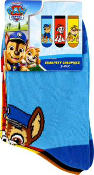Niebieskie skarpety chłopięce Paw Patrol 3-pak. Widok z przodu, na głównej skarpecie duży wizerunek Chase'a.