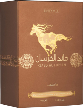 Brązowe pudełko perfum Qaed Al Fursan Untamed Lattafa ze złotym galopującym koniem i eleganckimi wzorami.