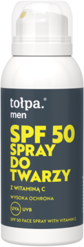 Tołpa men SPF 50 spray do twarzy z witaminą C, biała butelka z ciemnoszarą etykietą, widok z przodu.