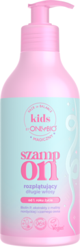 Różowy szampon OnlyBio Kids z pompką, rozplątujący długie włosy, z niebieską etykietą, widok z przodu.