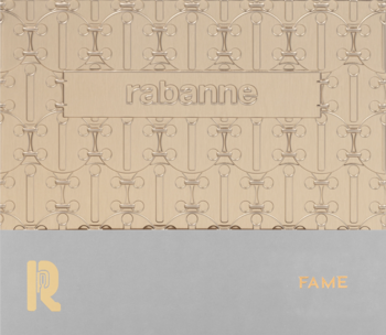 Paco Rabanne Fame zestaw zapachowy w beżowo-szarym pudełku z napisem 'rabanne' i 'FAME', wzorem wieży Eiffla.