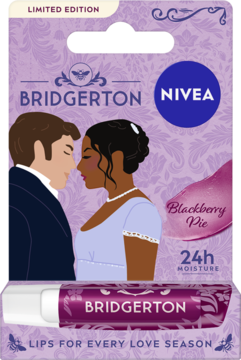 NIVEA Bridgerton Blackberry Pie pielęgnująca pomadka do ust, edycja limitowana z Kate i Anthonym na fioletowym opakowaniu.