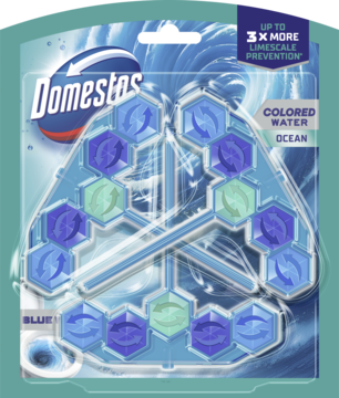 Domestos Blue Water Ocean kostka WC, niebieski trójkątny wieszak z niebiesko-zielonymi wkładami.
