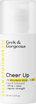 Biała butelka Geek & Gorgeous Cheer Up, płyn złuszczający 5% kwasu migdałowego + 1% BHA, widok z przodu.