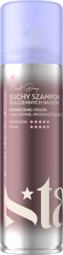 Suchy szampon Next Day dla ciemnych włosów. Srebrno-różowa puszka z fioletową nakrętką, widok z przodu. Odświeża i daje kolor.