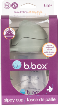 Sippy cup b.box 6m+ z unikalną obciążoną słomką, w purpurowym opakowaniu, widok z przodu.