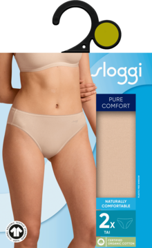 Opakowanie beżowych fig Sloggi Pure Comfort Tai 2-pak, z modelką i szczegółami o organicznej bawełnie.