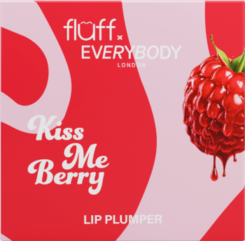 Czerwono-różowe opakowanie Fluff. Kiss Me Berry Lip Plumper z ilustracją maliny i kapiącym sokiem, widok z przodu.