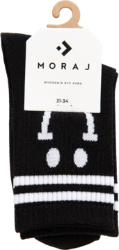 Czarne skarpetki dziecięce Moraj z białym wzorem robota i dwoma paskami, rozmiar 31-34, na wieszaku.