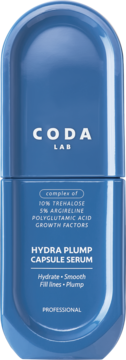 Niebieskie serum Coda Lab Hydra Plump w błyszczącej kapsułkowej butelce, widok z przodu, z białymi napisami.