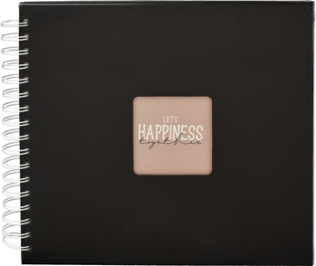 Czarny, spiralny notes z gładką okładką, beżową etykietą i napisem "LETS HAPPINESS begin today". Widok z góry.