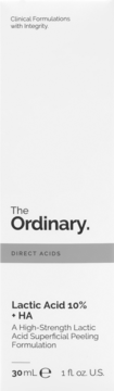 Opakowanie The Ordinary Lactic Acid 10% + HA, białe pudełko z czarnym tekstem, widok z przodu, formuła peelingująca.