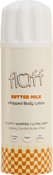 Fluff Butter Milk Whipped Body Lotion w białej butelce z żebrowaną zakrętką i pomarańczowym wzorem, widok z przodu.