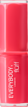 Różowa pomadka Everybody London Fluff Plumping Lipstick, pionowe ujęcie błyszczącego opakowania z białym logo.