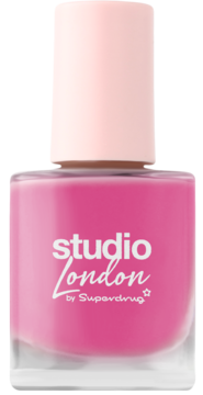 Lakier Studio London w butelce, intensywny róż fuksji, przezroczyste szkło, jasnoróżowa zakrętka, widok z przodu.