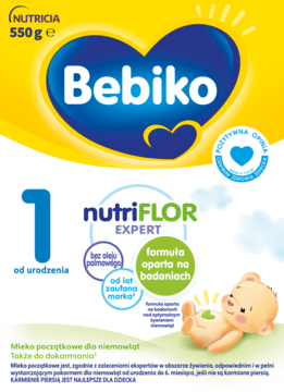 Opakowanie Bebiko 1 nutriFLOR EXPERT mleko początkowe, żółto-niebieskie, widok z przodu, bez oleju palmowego.