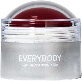 Kremowy róż Everybody Cosmic Flush w okrągłym, srebrnym słoiku z czerwoną zawartością i przezroczystą kopułą.