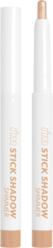 Dwa błyszczące cienie I'm Meme Stick Shadow Shimmer Peach Coronet; jeden otwarty, drugi zamknięty.