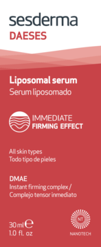 Czerwone opakowanie Sesderma DAESES Liposomalnego serum liftingującego z DMAE, widok z przodu.