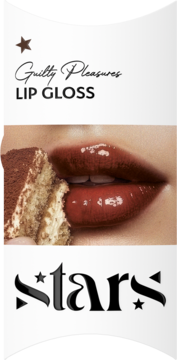 Guilty Pleasures Lip Gloss: lśniące, brązowo-czerwone usta gryzące tiramisu. Widoczne napisy "stars".