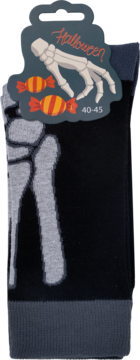 Czarne skarpety Halloween ze szkieletem ręki, z metką 'Halloween', dwiema cukierkami i rozmiarem 40-45.