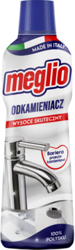 Biała butelka Meglio Odkamieniacz z niebieską zakrętką, widok z przodu. Etykieta przedstawia kran i hasło '100% POŁYSKU'.