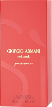 Czerwone pudełko perfum Giorgio Armani Red Musk Passione 50 ml, z przodu złote napisy i subtelne, błyszczące wzory.