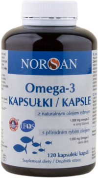 Ciemnobrązowa butelka NORSAN Omega-3 Kapsułki 120 szt. z niebieską etykietą i rybami, widok z przodu.