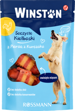 Niebieska paczka Winston Soczyste Kiełbaski z Piersią z Kurczaka dla psa, z widocznymi smakołykami i psem.