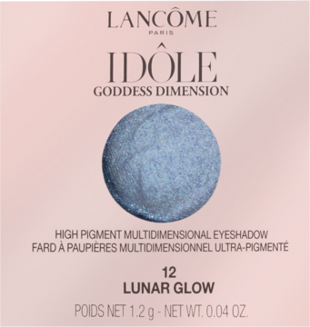 Różowo-brzoskwiniowe opakowanie Lancôme Idôle Goddess Dimension, cień 12 Lunar Glow, srebrno-błękitny shimmer.