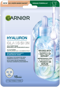 Garnier Hyaluron Glass Skin maseczka, fioletowy sachet z butelką serum i kwasem hialuronowym, widok z przodu.