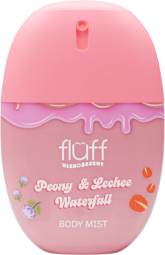 Różowy Fluff Body Mist Peony & Lychee Waterfall, owalna butelka z falistym wzorem, kwiatami i owocami, widok frontalny.