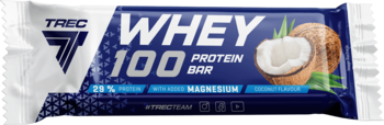 Baton proteinowy Trec Whey 100 o smaku kokosowym, w niebiesko-białym opakowaniu, widok z przodu z orzechem kokosowym.