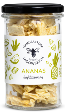 Manufaktura Sadowskich liofilizowany ananas w szklanym słoiku, widok z przodu, etykieta z pszczołą.