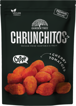 Czarna paczka Chrunchitos Cherry Tomatoes, wegańskie chrupiące pomidorki próżniowo smażone, widok z przodu.