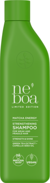 Zielona butelka szamponu Neboa Matcha Energy Limited Edition, wzmacniającego do włosów słabych.