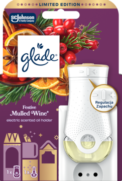 Glade Limited Edition Festive Mulled Wine elektryczny odświeżacz, biała wtyczka i opakowanie z zimowymi owocami.
