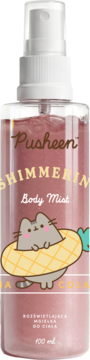 Pusheen Shimmering Body Mist Pina Colada, różowa mgiełka rozświetlająca w przezroczystej butelce ze sprayem, z przodu.
