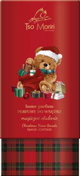Tso Moriri perfumy do wnętrz, czerwone opakowanie z misiem Mikołajem i prezentami, dół w świąteczną kratę.