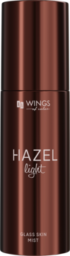 Brązowa, błyszcząca mgiełka WINGS HAZEL light GLASS SKIN MIST w butelce z atomizerem, widok z przodu.