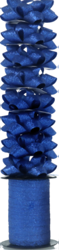 Royal blue brokatowa wstążka na szpuli z warstwą pre-formowanych kokard na białym tle.