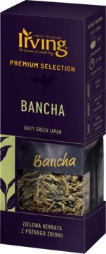 Fioletowe pudełko herbaty Living Premium Selection Bancha Daily Green Japan, z widocznym okienkiem i liśćmi. Widok z przodu.